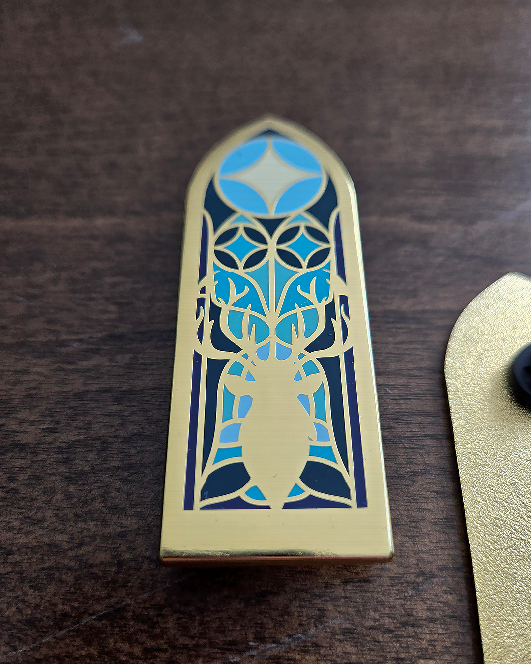 Throne of Glass Stained Glass Enamel Pin.
